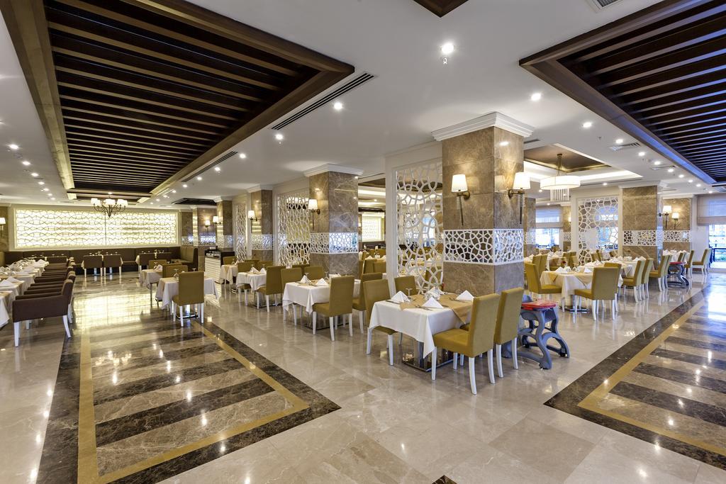 Hotel Karmir & Kemer