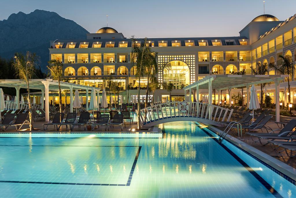 Karmir & Hotel Kemer